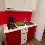 Gemuetliche Seeblickwohnung Lara Апартаменты