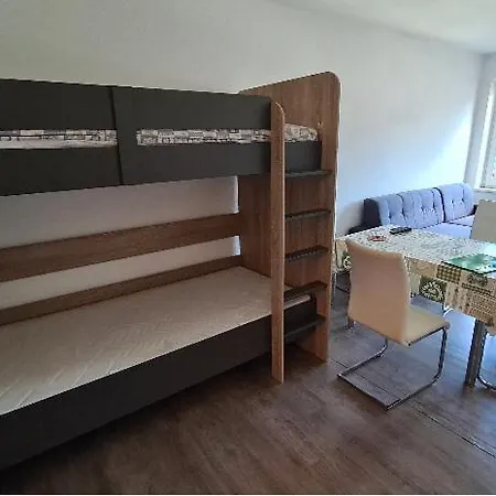 아파트 Gemuetliche Seeblickwohnung Lara 사텐도르프