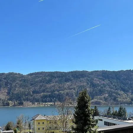 Gemuetliche Seeblickwohnung Lara * Sattendorf