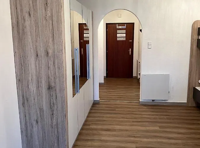 Gemuetliche Seeblickwohnung Lara * Sattendorf